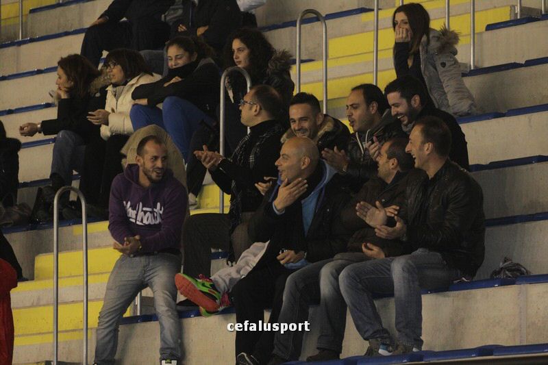 111221 stefanese 183_tn.jpg